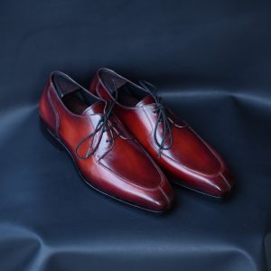 Reddish Brown Patina -Split Toe 3 Eyelet Derby.