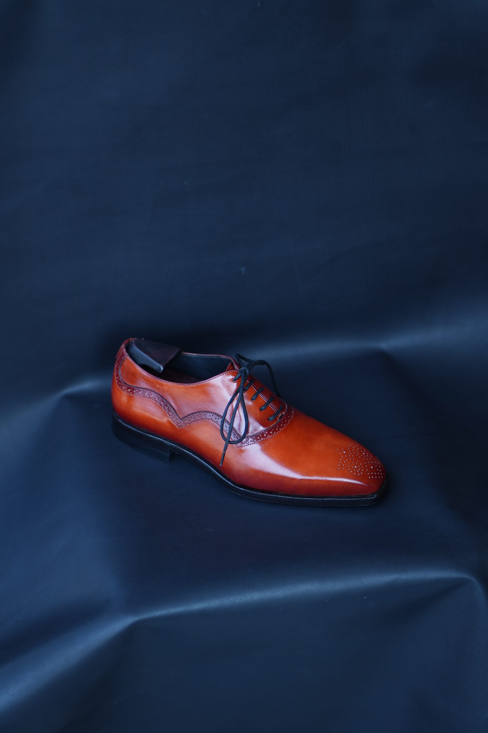 Tan Patina- Long Wing Adelaide Oxfords. - Image 3